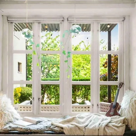 The Old Bakery In Sandviken Apartment *